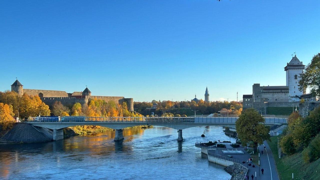 New Apartment With A View In The Town Center Narva Dış mekan fotoğraf
